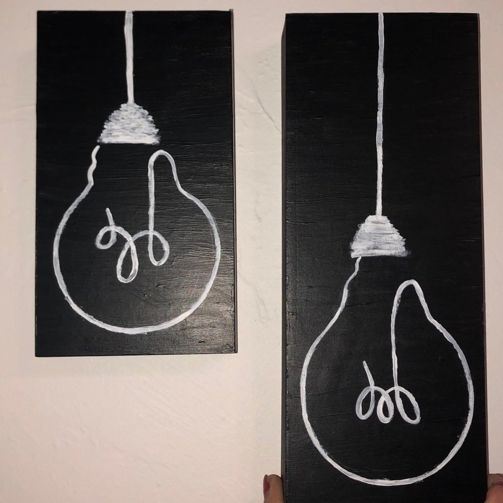 Minimalist Lightbulbs - Set of Two